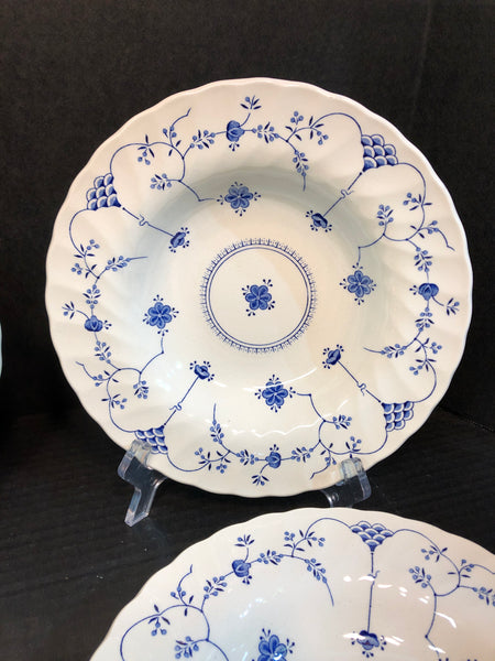 Churchill China Finlandia 9-Inch Rimmed Soup Bowls Set of 4