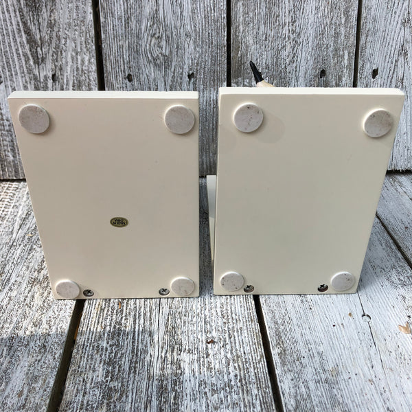 Plover Bookends by Office Max