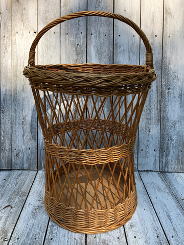 Vintage Wicker Hamper